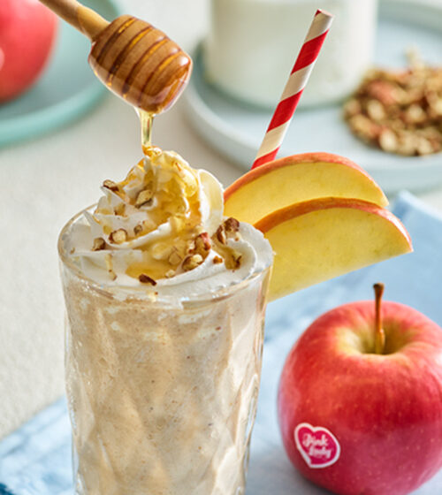 Pink Lady® Apple Pie Breakfast Smoothie Bowl